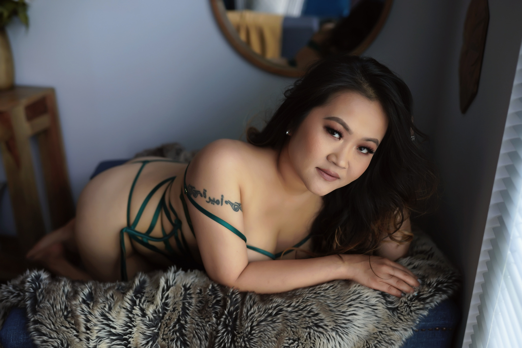 https://karlamasonphotography.com/wp-content/uploads/sites/16424/2021/01/stafford-virginia-boudoir-photographer-karla-mason-2102.jpg