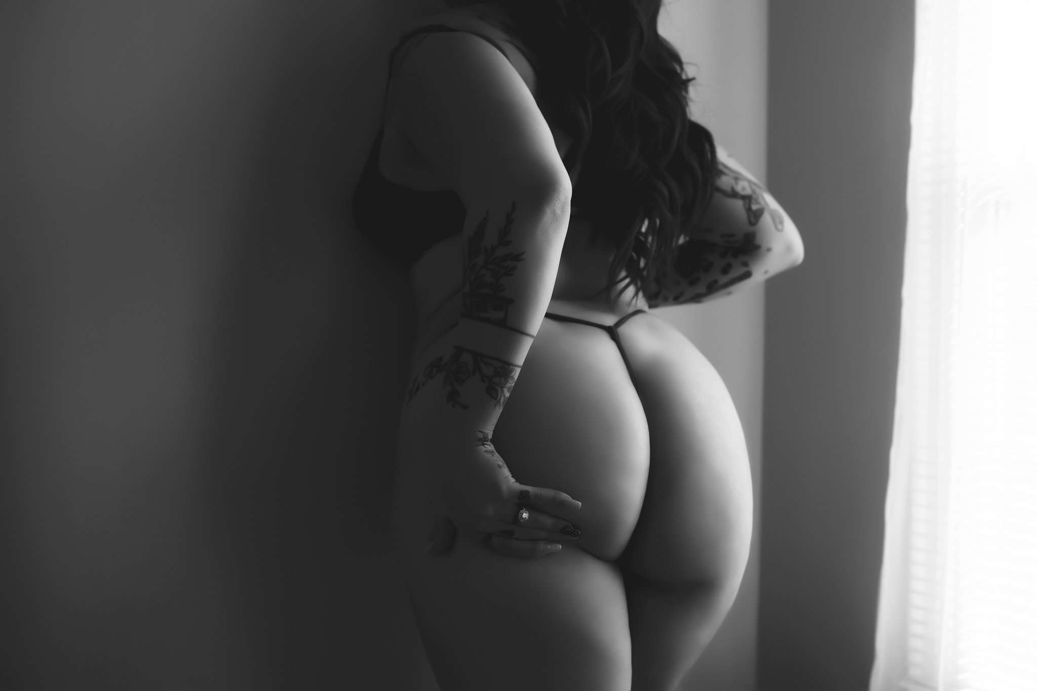 https://karlamasonphotography.com/wp-content/uploads/sites/16424/2021/05/stafford-virginia-boudoir-photographer-karla-mason-5784.jpg