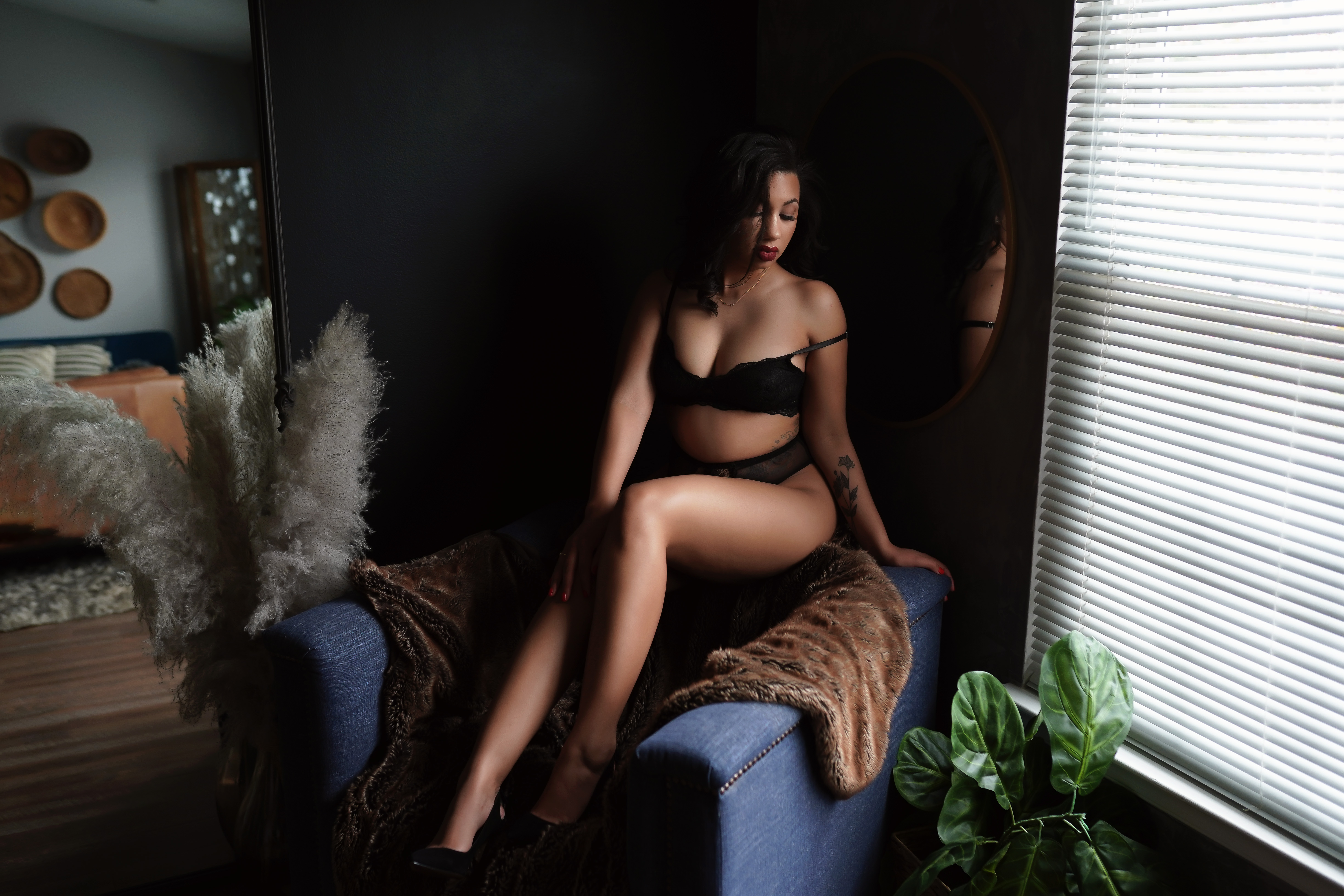 https://karlamasonphotography.com/wp-content/uploads/sites/16424/2022/05/stafford-virginia-boudoir-photographer-karla-mason-stafford-virginia-boudoir-photographer-karla-mason-photography29-2.jpg