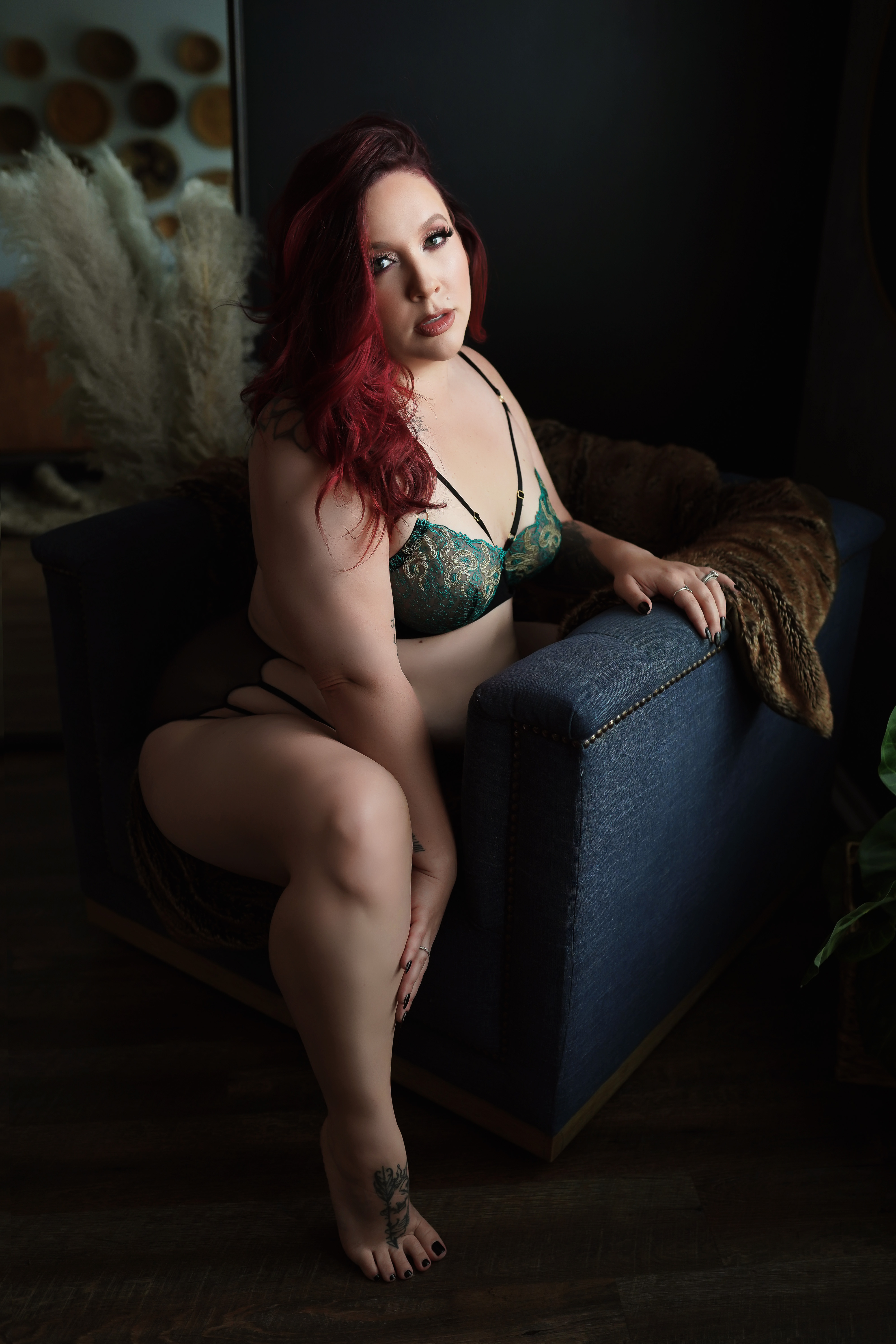 https://karlamasonphotography.com/wp-content/uploads/sites/16424/2022/05/stafford-virginia-boudoir-photographer-karla-mason-stafford-virginia-boudoir-photographer-karla-mason-photography43-1.jpg