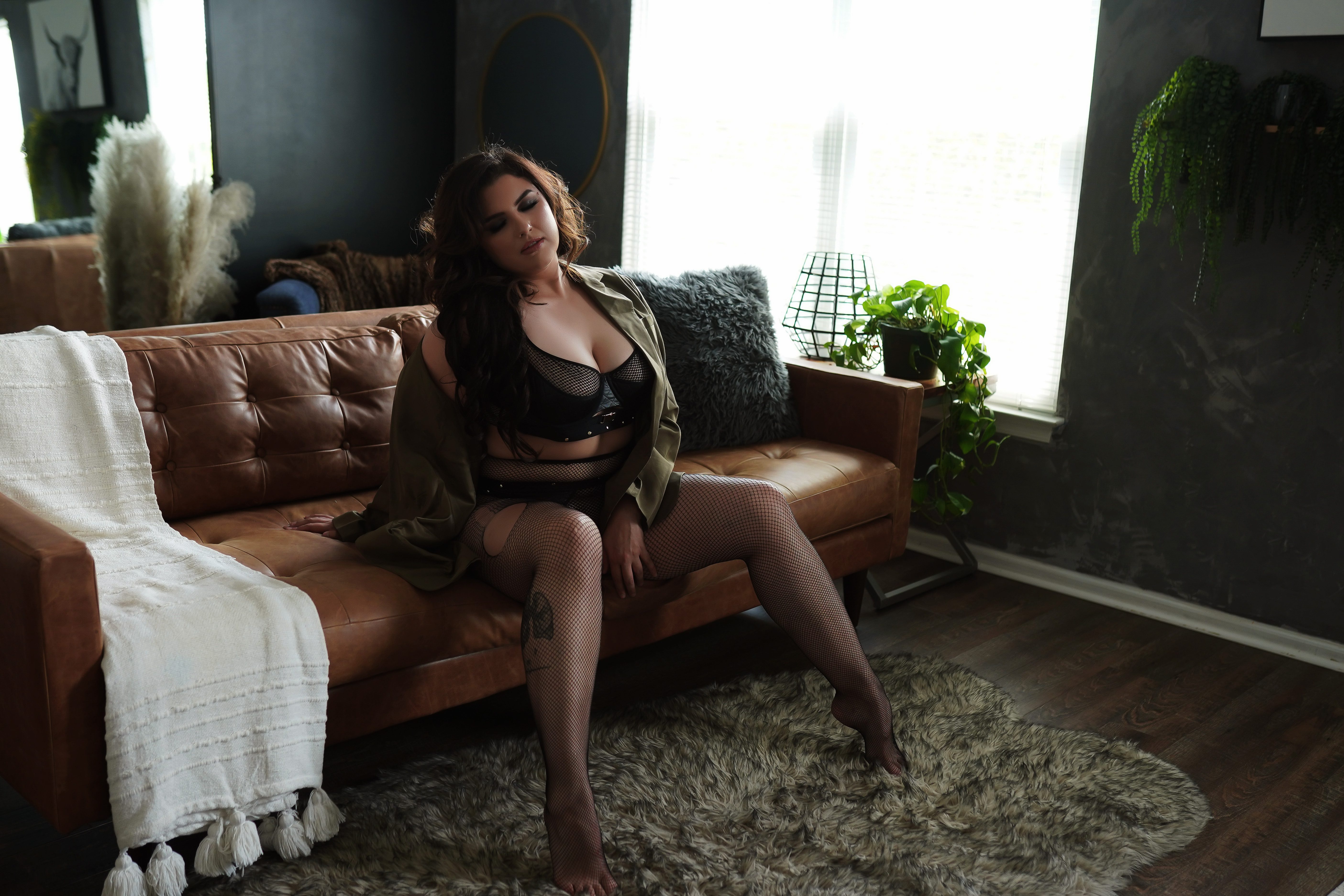 https://karlamasonphotography.com/wp-content/uploads/sites/16424/2022/09/stafford-virginia-boudoir-photographer-karla-mason-stafford-virginia-boudoir-photographer-karla-mason-photography18-1.jpg